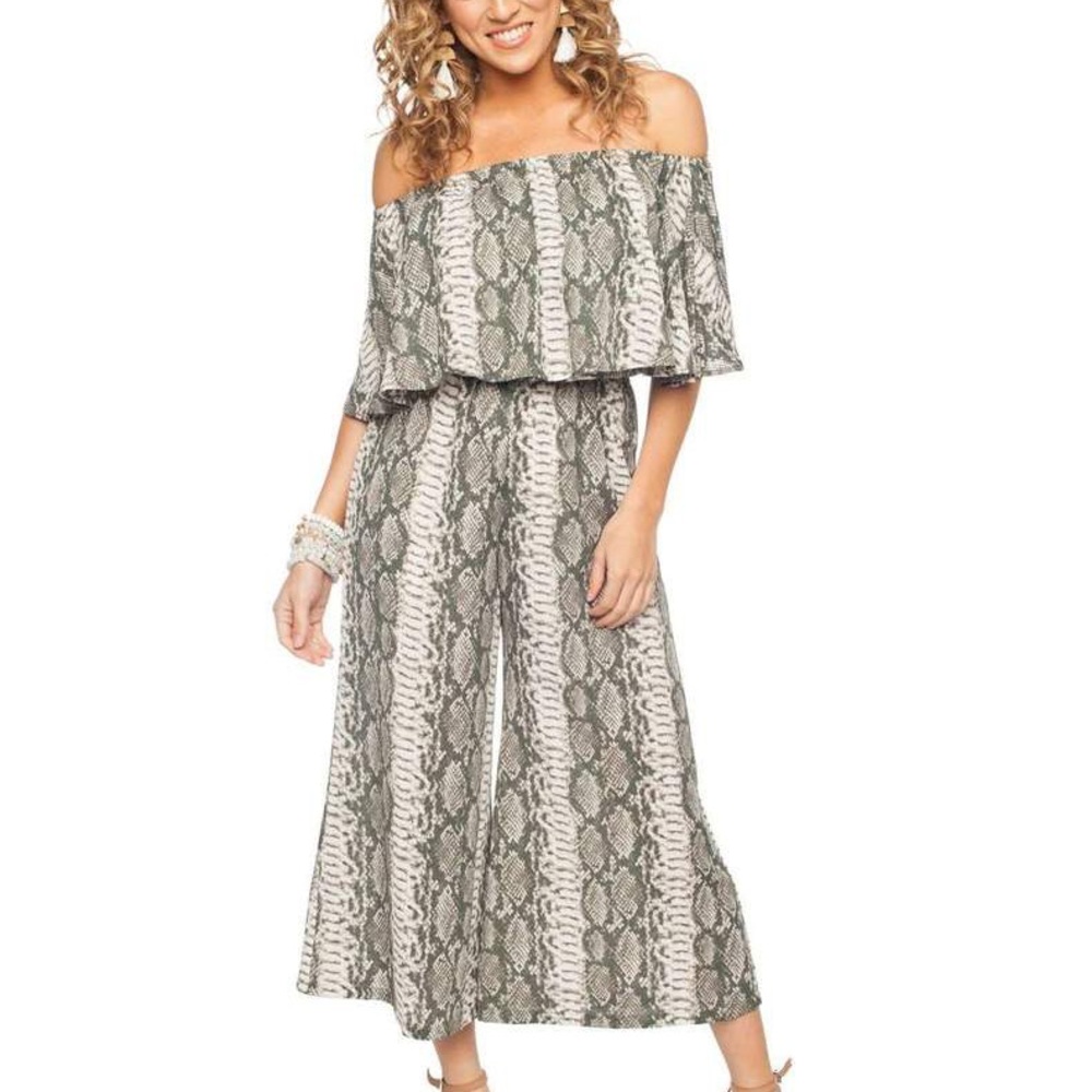 Buddy Love Off the Shoulder Cropped Pantsuit